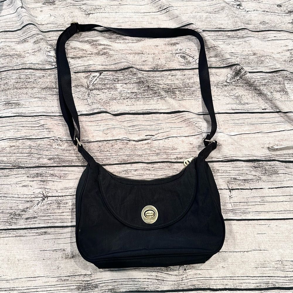 Baggallini Chic Black Nylon Crossbody Bag With Brushed Gold Hardware ~11x7”